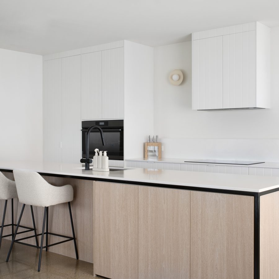 Peter Thomson Build